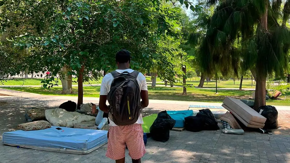 El Ayuntamiento de Zaragoza pretende evitar que se repitan pernoctaciones como las ocurridas en el parque Bruil Foto: Arag&oacute;n Digital