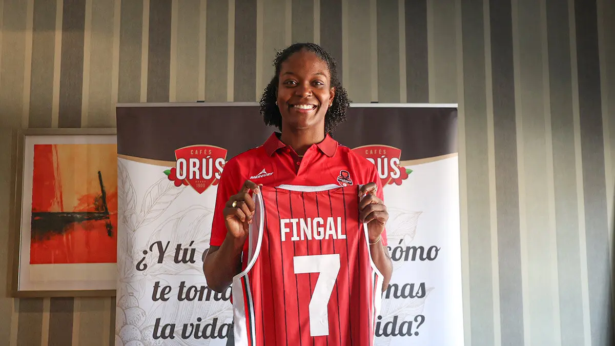 nadia-fingall-1