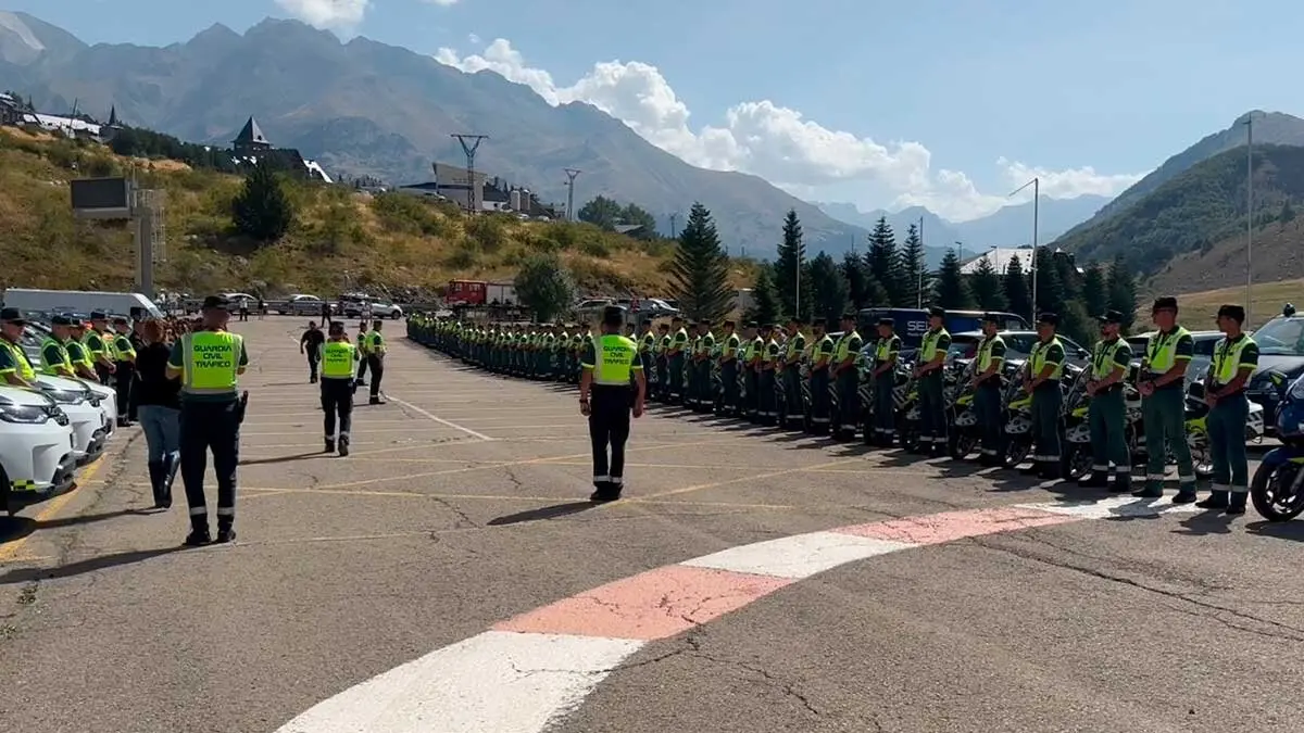 Foto de Archivo Vuelta Ciclista en Formigal 2023. Guardia Civil.