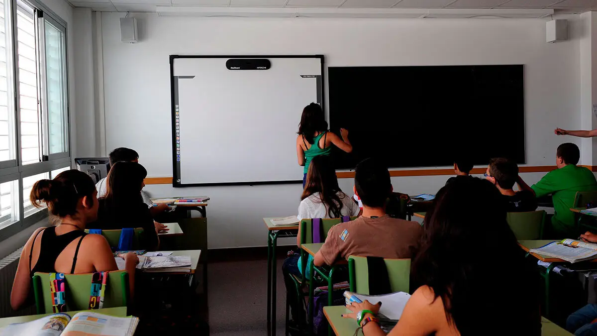 profesores alumnos estudiantes clase