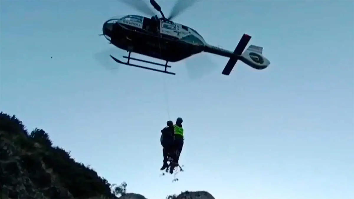 El rescate en Bujaruelo (Torla-Ordesa) a dos j&oacute;venes se prolong&oacute; hasta 10 horas el pasado s&aacute;bado.