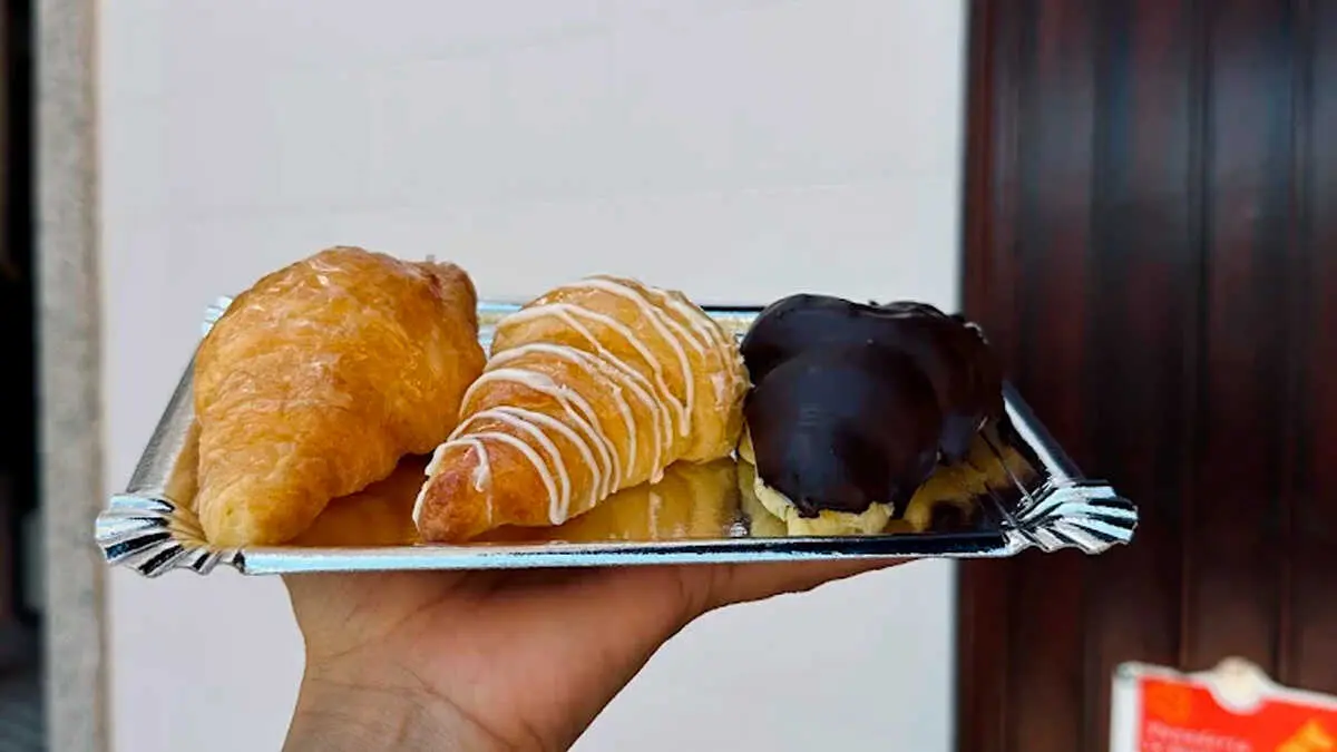 NAPOLITANAS