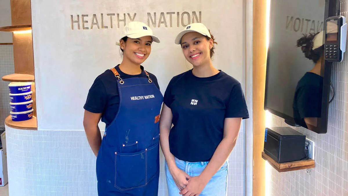 Michelle y Katerina, gerentes de Healthy Nation Poke. Foto: I.B