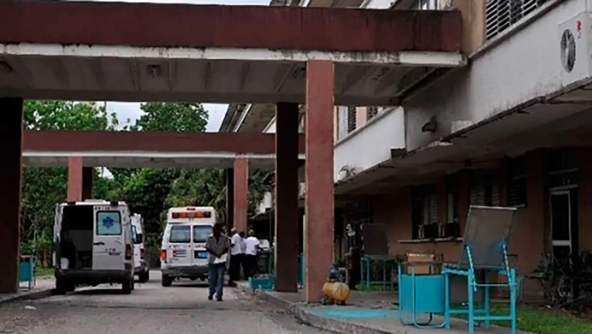 El vecino de &Eacute;pila fue hospitalizado el 10 de octubre en el Hospital Arnaldo Mili&aacute;n Castro de Santa Clara por un giro intestinal o v&oacute;lvulo. Foto: CubaNet