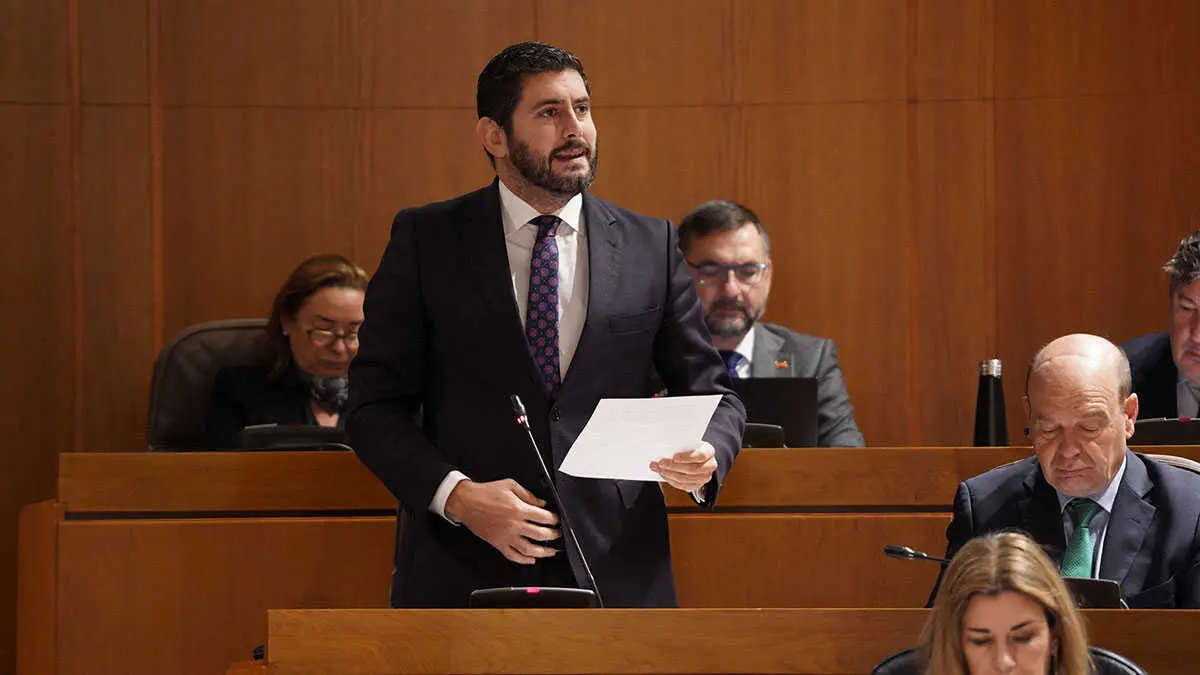 Imagen de archivo. Intervenci&oacute;n de Nolasco en las Cortes. Foto: Cortes de Arag&oacute;n