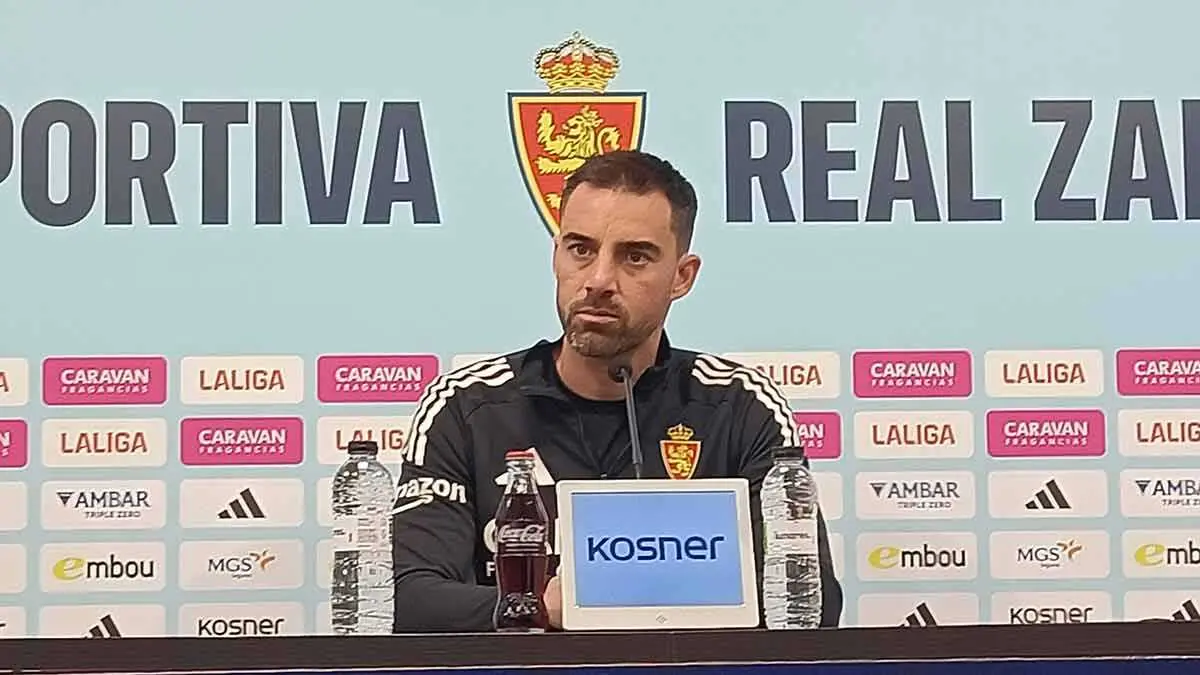 El entrenador del Real Zaragoza, Rub&eacute;n Sell&eacute;s, analiza que el equipo tiene margen de mejora. Foto: M.G.
