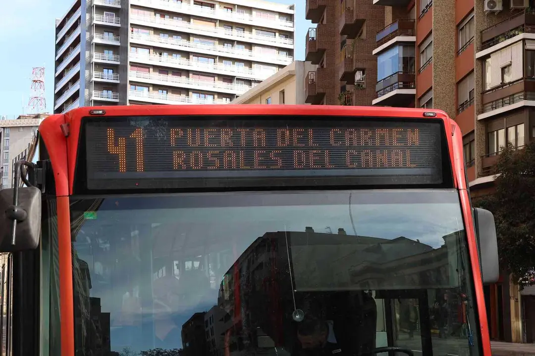 Autob&uacute;s de la l&iacute;nea 41 en Zaragoza