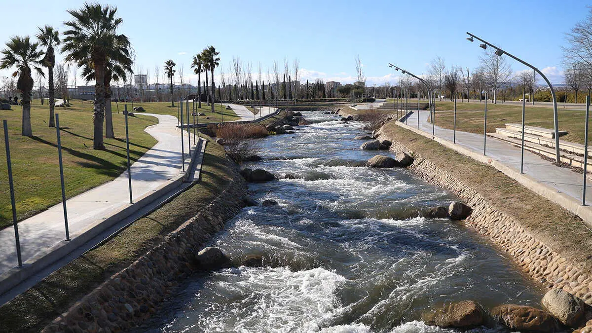 canal-aguas-bravas-11