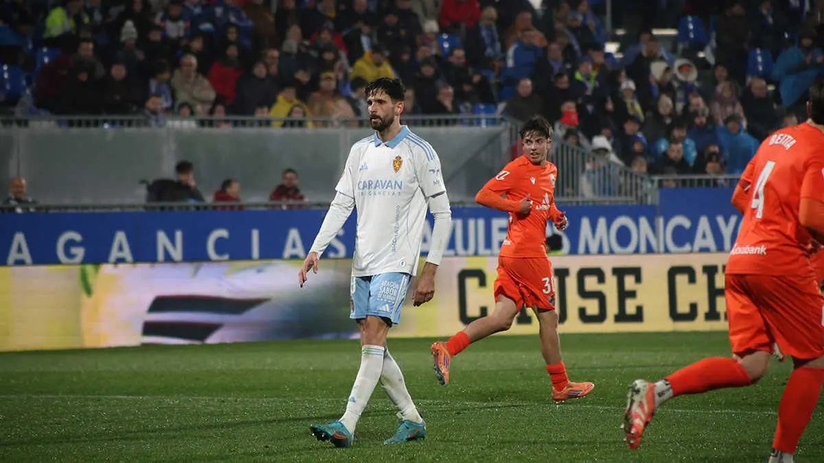 real-zaragoza-3