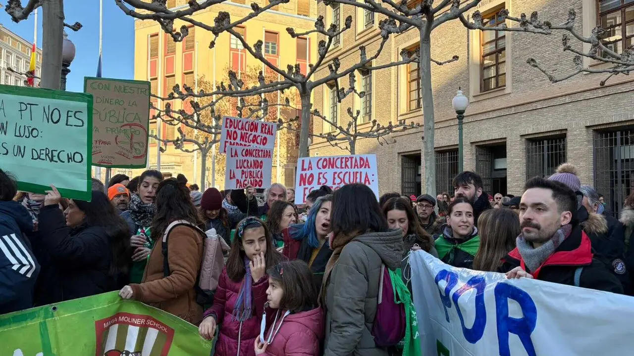 huelga educaci&oacute;n colegios CGT