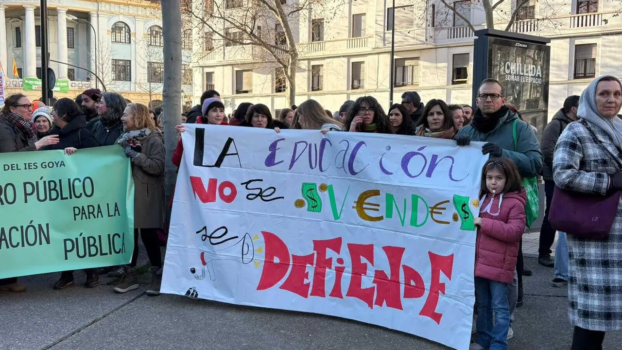 huelga educaci&oacute;n colegios CGT