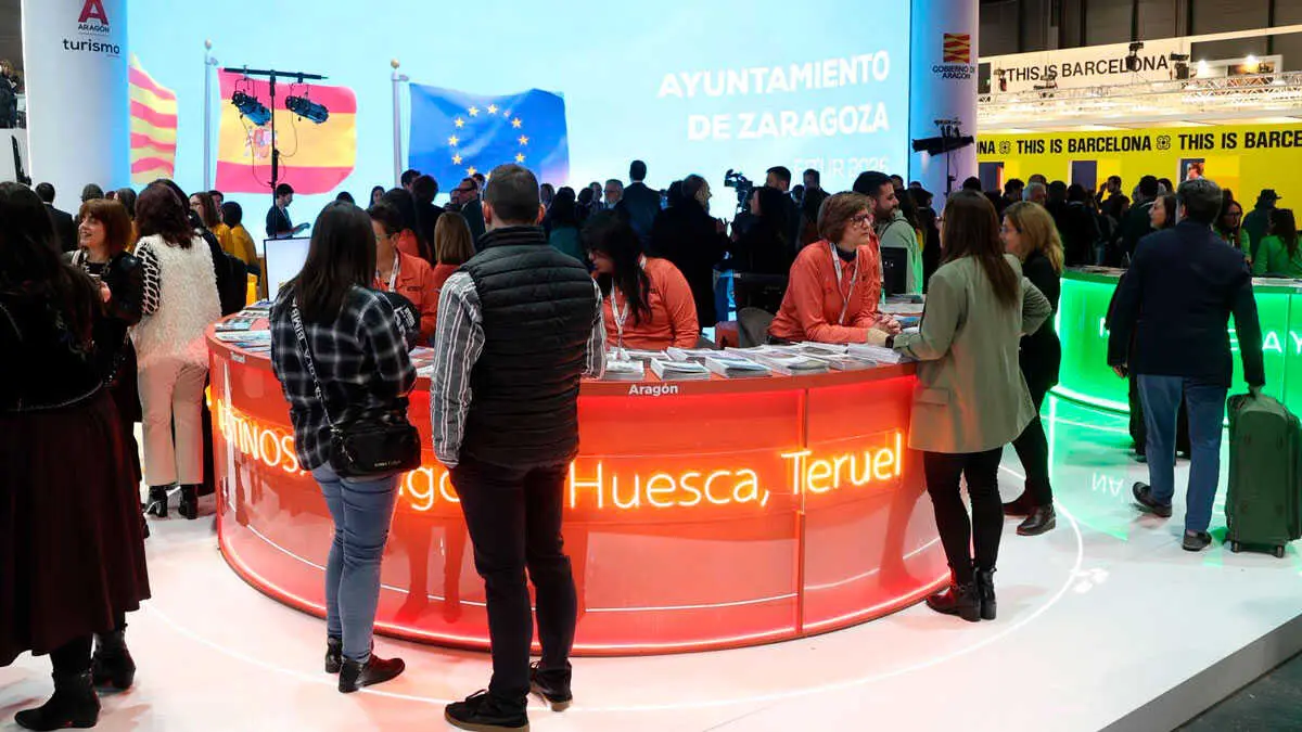 FITUR-6