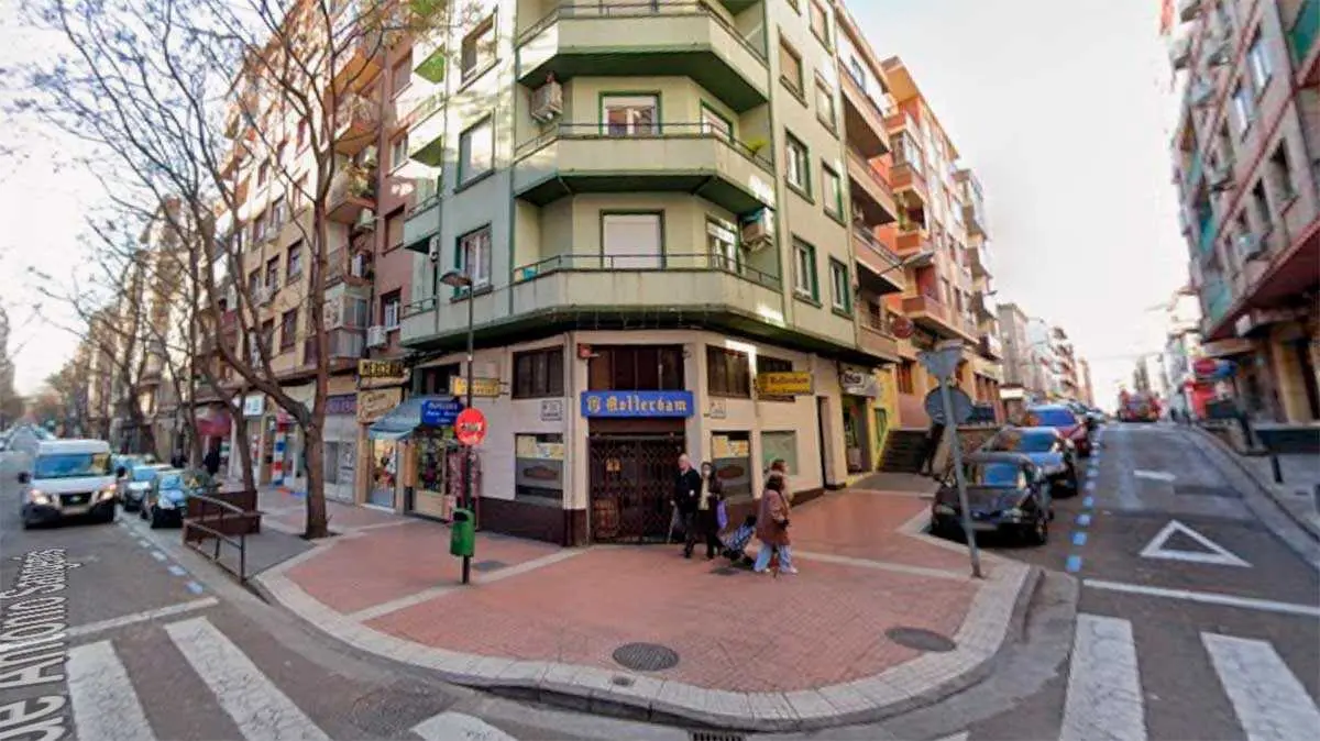 El robo con violencia a una mujer se produjo en el barrio Delicias de Zaragoza este jueves.
