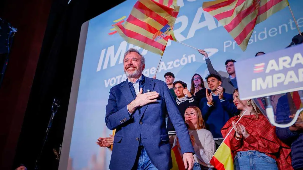 Jorge Azc&oacute;n tras su intervenci&oacute;n en el mitin. Foto: PP Arag&oacute;n