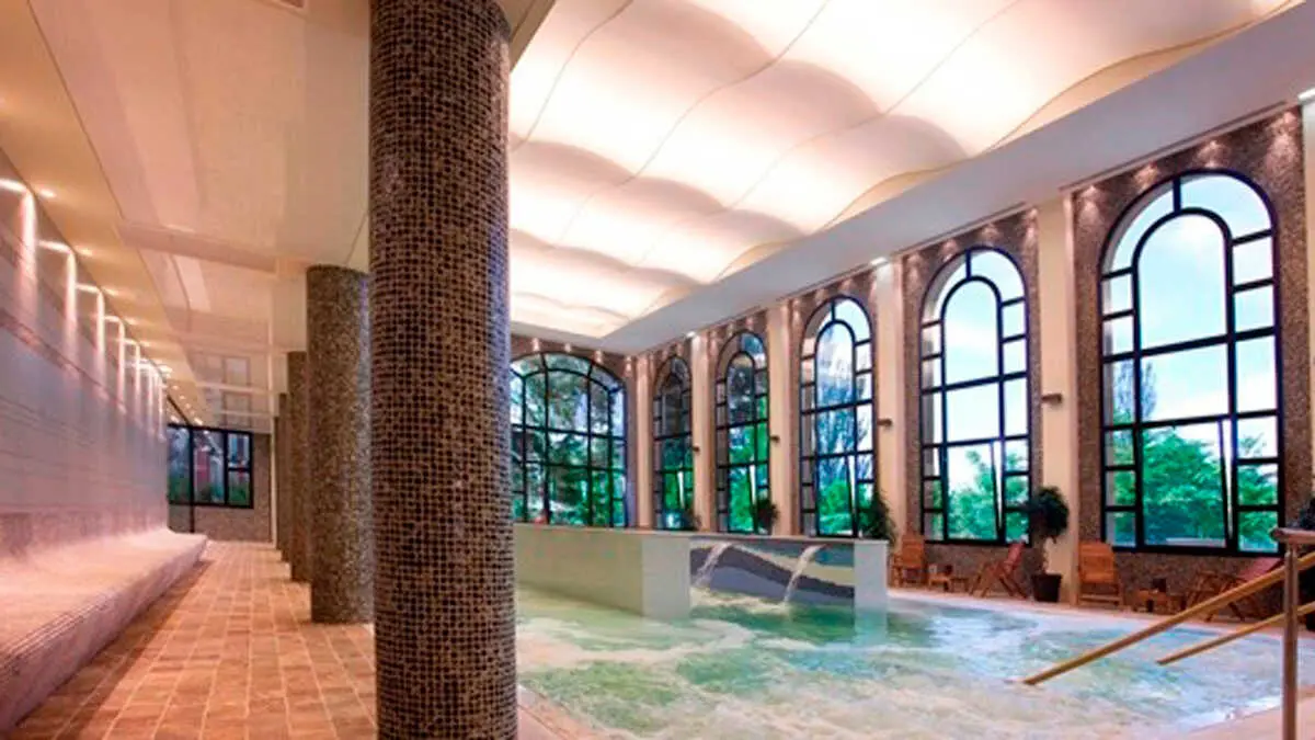 Interior del Balneario de Paracuellos de Jiloca. Foto: Balneario de Paracuellos de Jiloca.