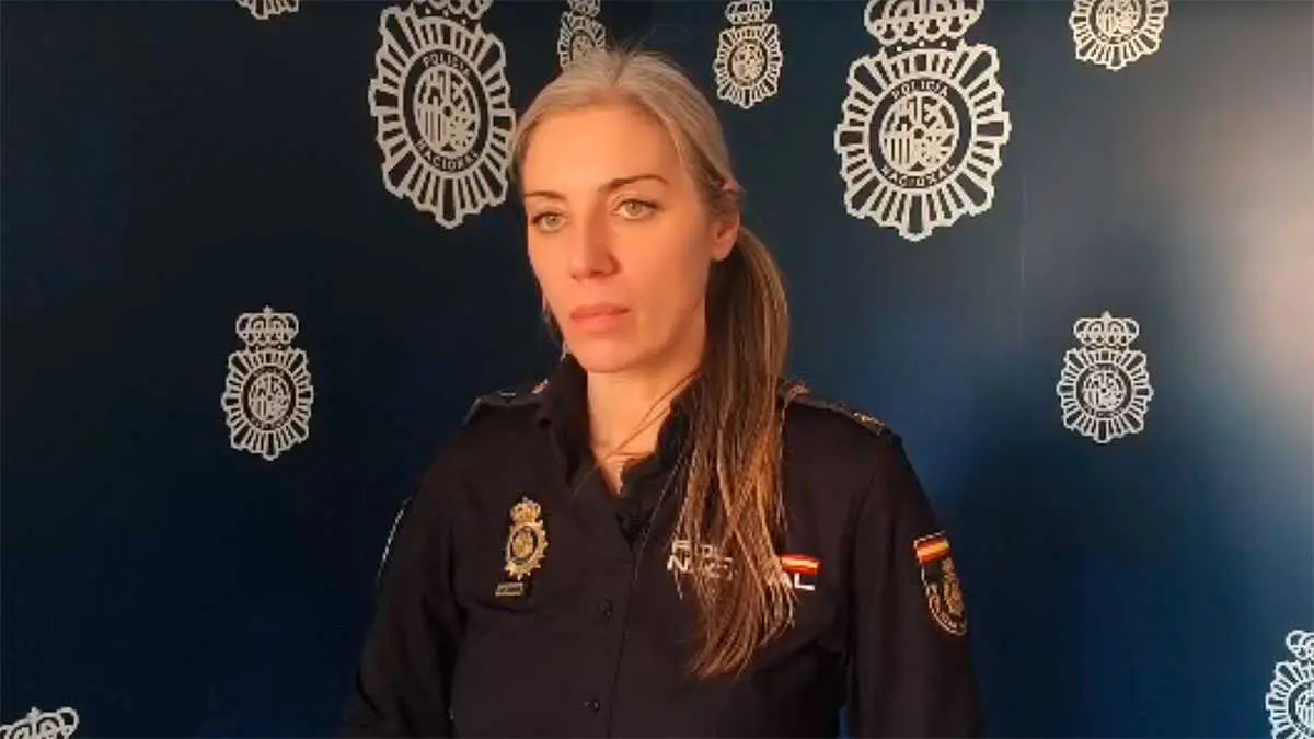 La Polic&iacute;a Nacional ha detenido a cuatro personas en Zaragoza relacionadas con presuntos cobros de cheques y pagar&eacute;s robados.