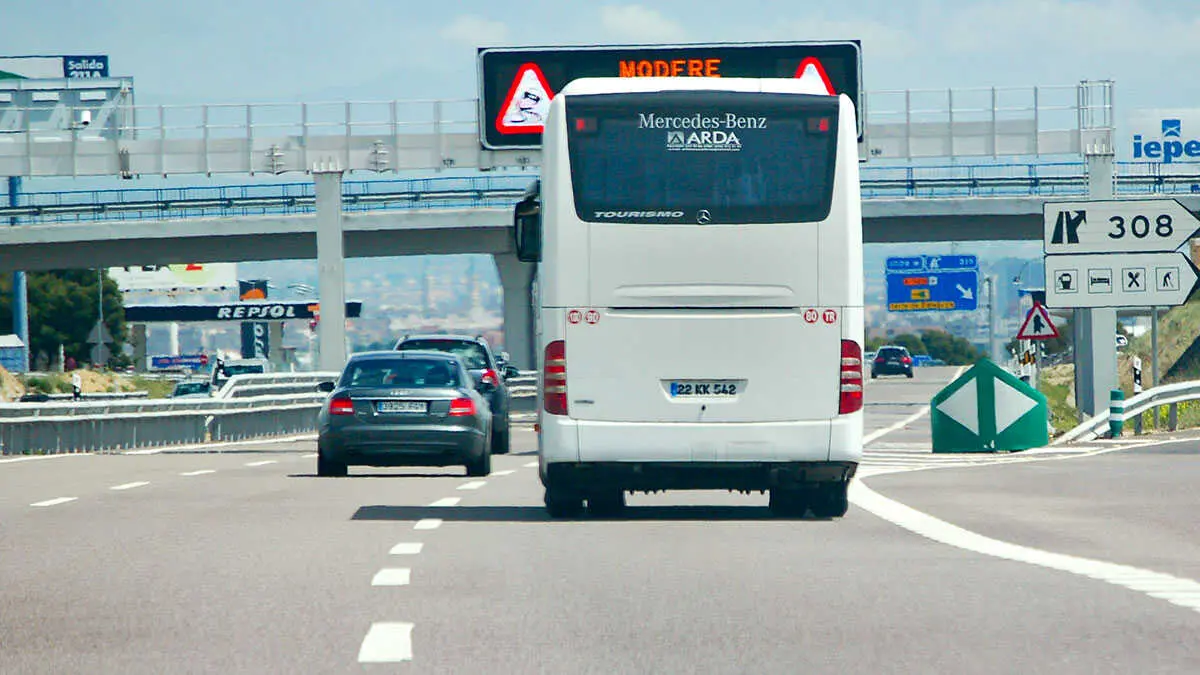 bus