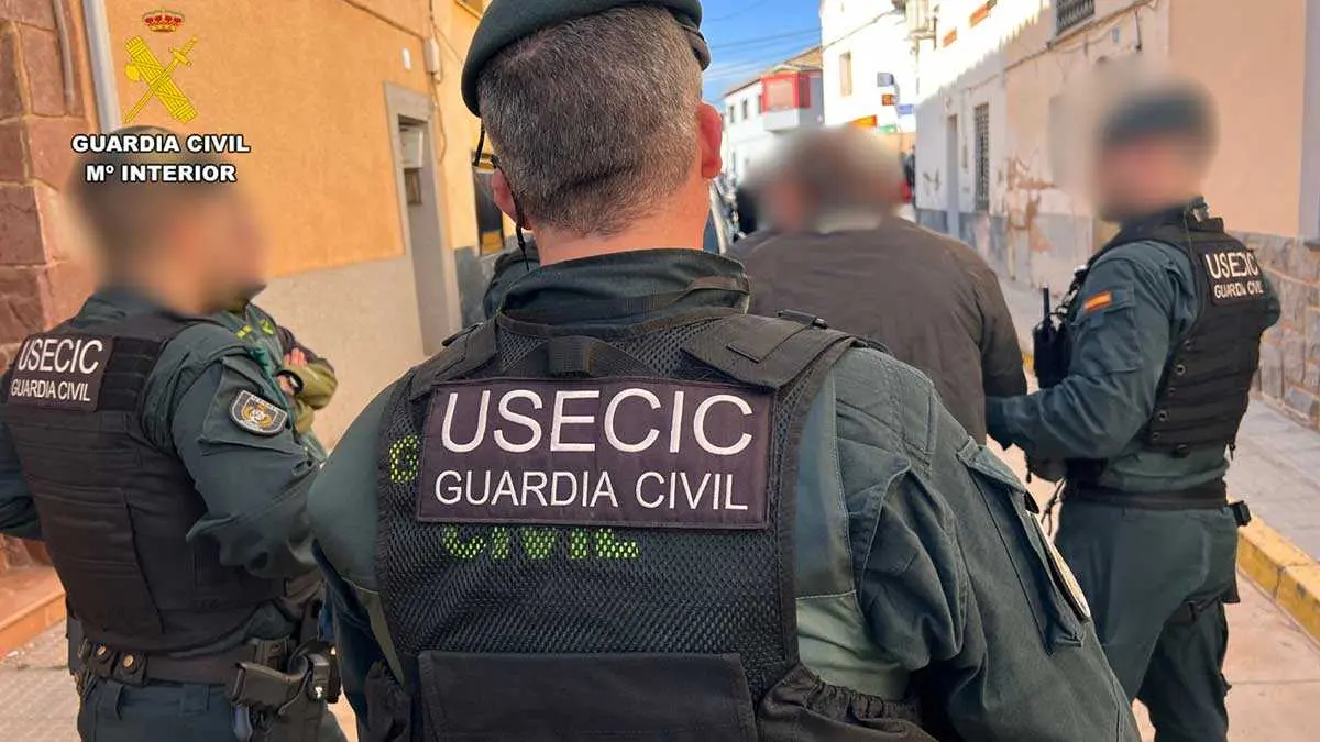 heliosencia_5