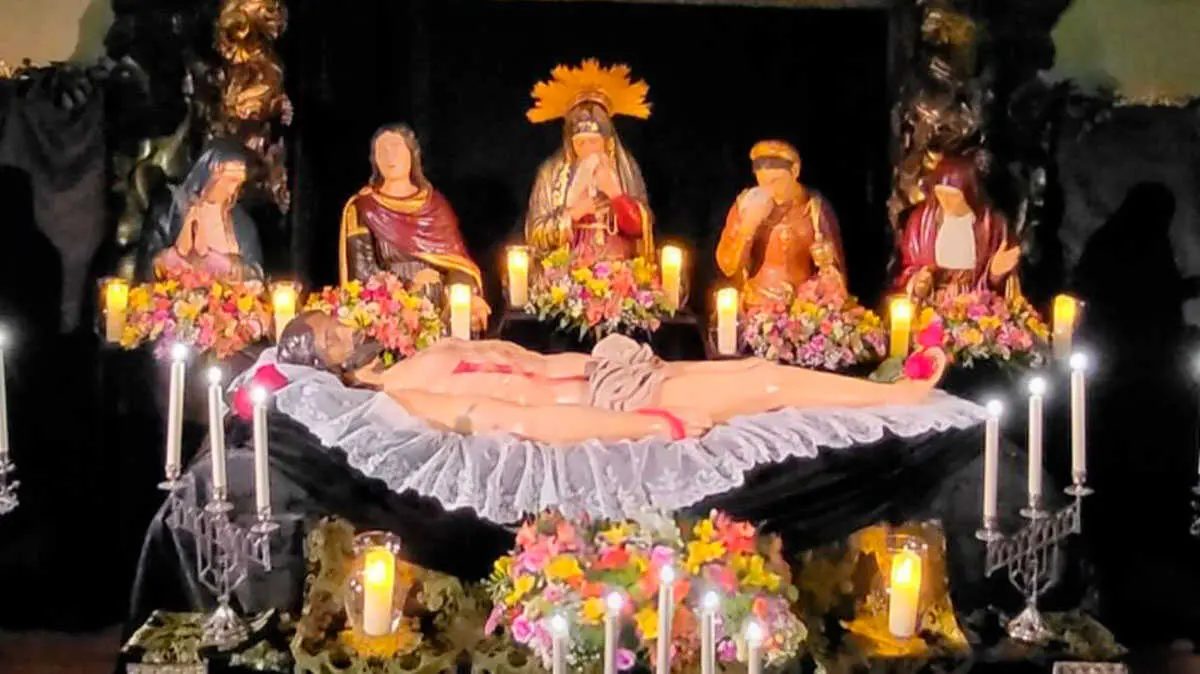 Cristo-Yacente-Santo-Sepulcro-Zaragoza-3