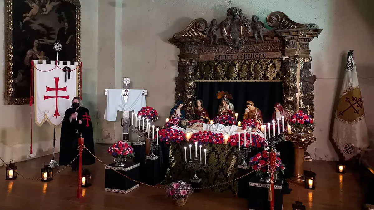 Cristo-Yacente-Santo-Sepulcro-Zaragoza-4