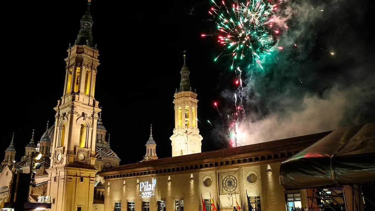 fiestas-pilar-pilares-zaragoza-mejor-espa&ntilde;a-fascinante