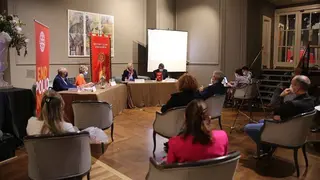 La mesa cont&oacute; con todas las medidas sanitarias en el NH Gran Hotel


