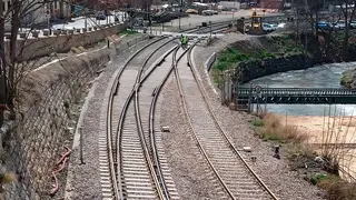 Esta l&iacute;nea, con una longitud de 311 kil&oacute;metros, es estrat&eacute;gica por su ubicaci&oacute;n geogr&aacute;fica para la conexi&oacute;n por ferrocarril entre el Mediterr&aacute;neo y el Cant&aacute;bri