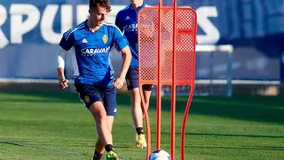 Franc&eacute;s durante un entrenamiento del Real Zaragoza