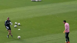 Cristian entrena en La Romareda