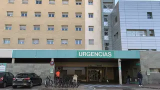 Entre las principales medidas que se han aplicado a la farmacia hospitalaria destaca el fomento de la utilizaci&oacute;n de biosimilares