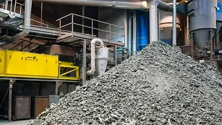 La producci&oacute;n de aluminio reciclado ahorra m&aacute;s del 90% de los gases de efecto invernadero