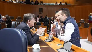 Los diputados Jes&uacute;s Guerrero y Esther Peirat cierran filas en torno a Aliaga