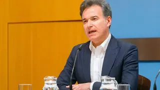 Serrano ha mostrado su &ldquo;preocupaci&oacute;n&rdquo; por la imagen que puedan dejar estas disputas en la ciudad y en las posibilidades de ser sede del Mundial 2030