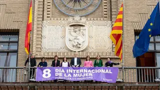 Pancarta 8M Ayuntamiento de Zaragoza