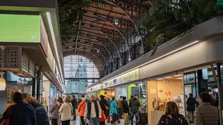 El concejal Alfonso Mendoza, presidente del distrito, ha presentado este jueves la iniciativa en un encuentro en el Mercado Central
