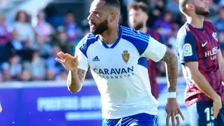 Beb&eacute; celebra su gol en El Alcoraz