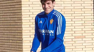 Iv&aacute;n Az&oacute;n en la Ciudad Deportiva