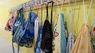 mochilas de ni&ntilde;os en el colegio