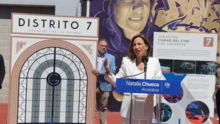 Chueca promete una ciudad del cine y de las artes en la antigua factor&iacute;a de Giesa
