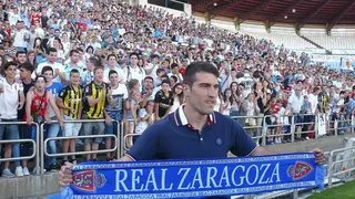 Zapater, en su presentaci&oacute;n a su regreso en 2016