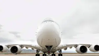 Avi&oacute;n en el aeropuerto de Teruel 