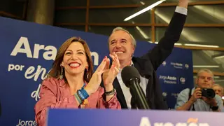 Natalia Chueca y Jorge Azc&oacute;n celebra la victoria electoral del Partido Popular