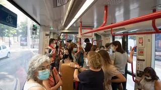 Seg&uacute;n la Guardia Civil, el ladr&oacute;n segu&iacute;a el mismo modus operandi en sus hurtos en los tranv&iacute;as