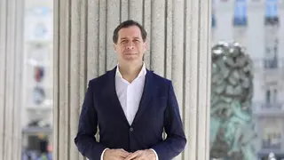 Pedro Fern&aacute;ndez contin&uacute;a como n&uacute;mero uno de Vox al Congreso por Zaragoza