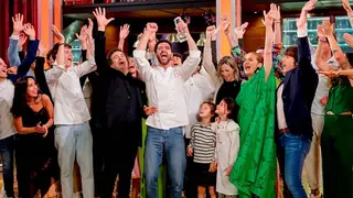 El zaragozano Eneko se ha proclamado ganador de MasterChef 11 tras un apasionante duelo final con el jovenc&iacute;simo &Aacute;lex.