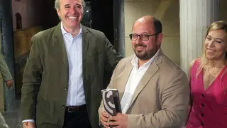 El diputado electo del PAR, Alberto Izquierdo, se mostraba este mismo martes abierto a un &ldquo;s&iacute;&rdquo; siempre y cuando aceptara un acuerdo program&aacute;tico
