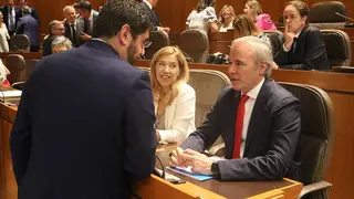 Azc&oacute;n y Nolasco han pisado por primera vez el hemiciclo de las Cortes de Arag&oacute;n