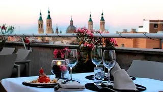 terraza de los girasoles