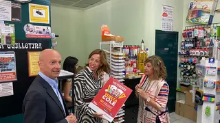 La alcaldesa de Zaragoza, Natalia Chueca, impulsa la campa&ntilde;a especial "vuelta al cole" de Volveremos