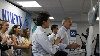 Azc&oacute;n ha anunciado que se pondr&aacute; "a trabajar" desde este lunes para resolver la investidura